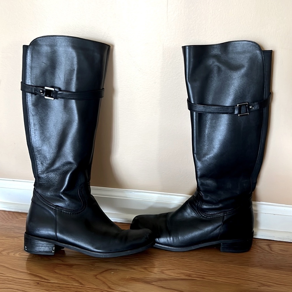 Blondo, size 8.5, black waterproof, high boots below the knee,